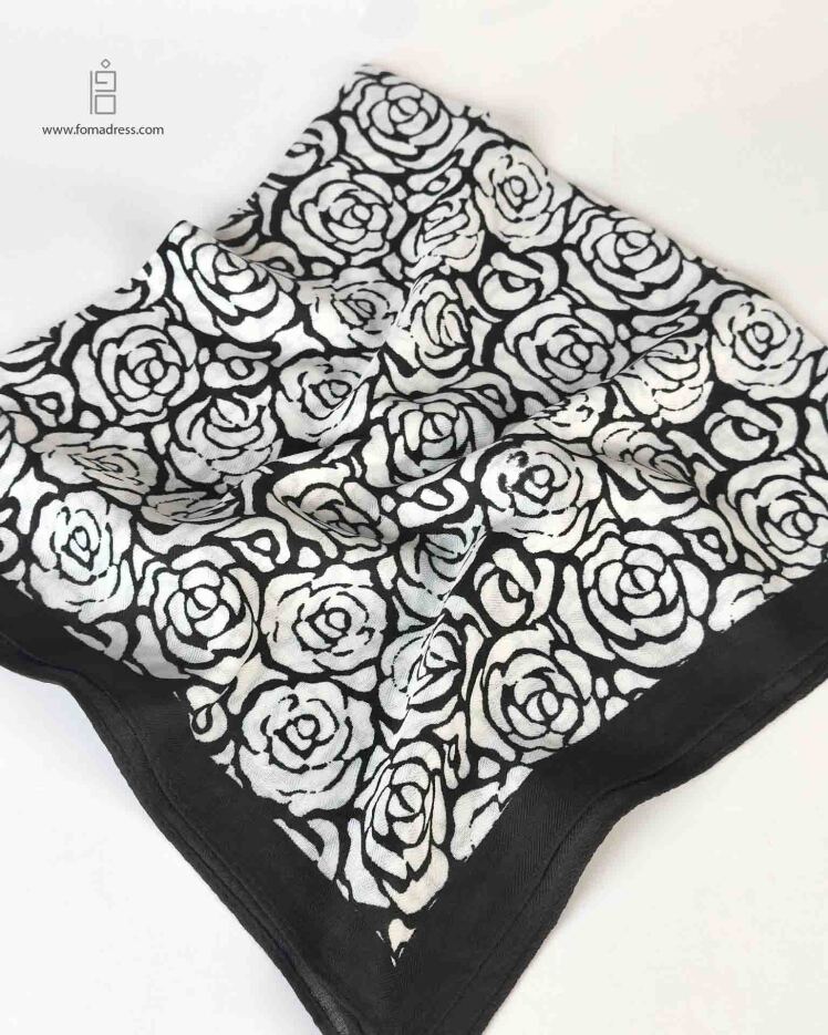 مینی اسکارف رز سفید مشکی