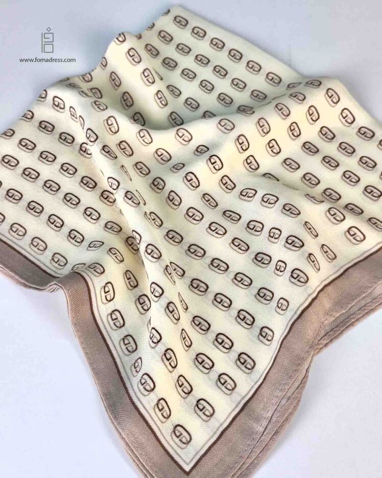 مینی اسکارف گوچی کرم