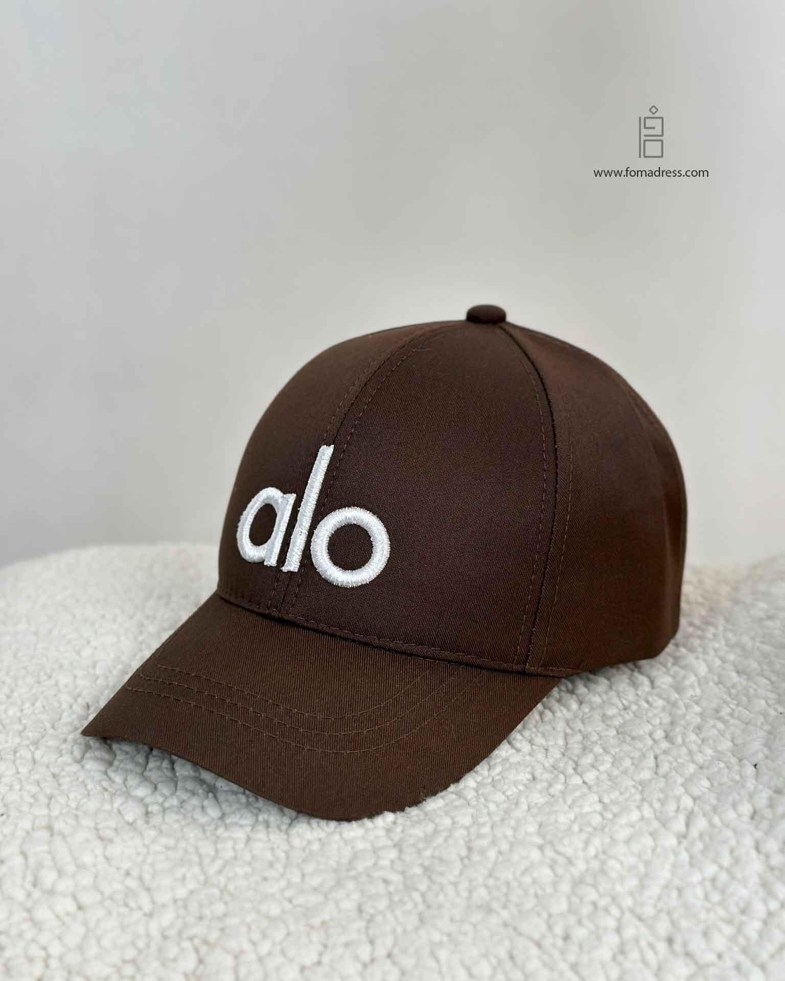  کلاه بیسبالی الو قهوه ای با گلدوزی سفید 