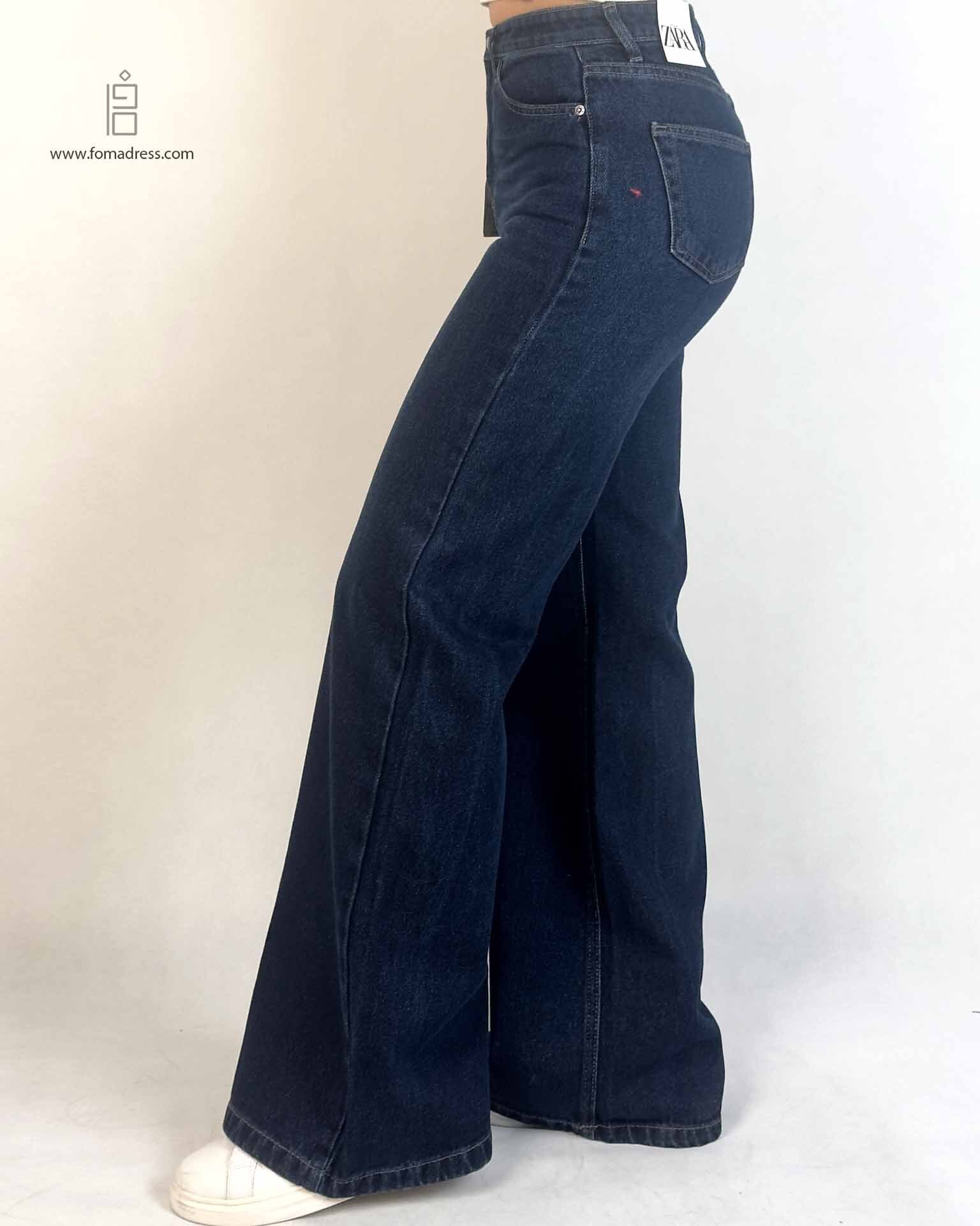 نمای نیمرخ شلوار جین نیم بگ جولیا